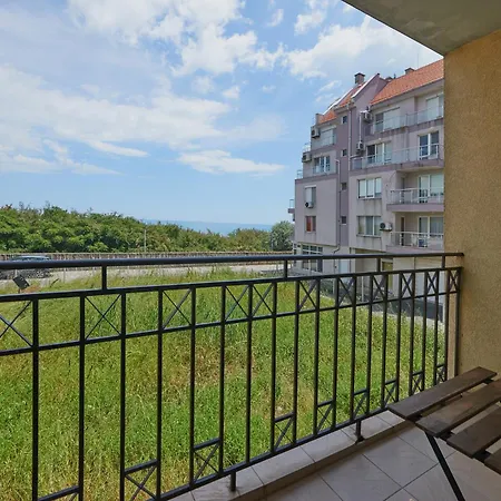 Apartamento Dimitrovi *